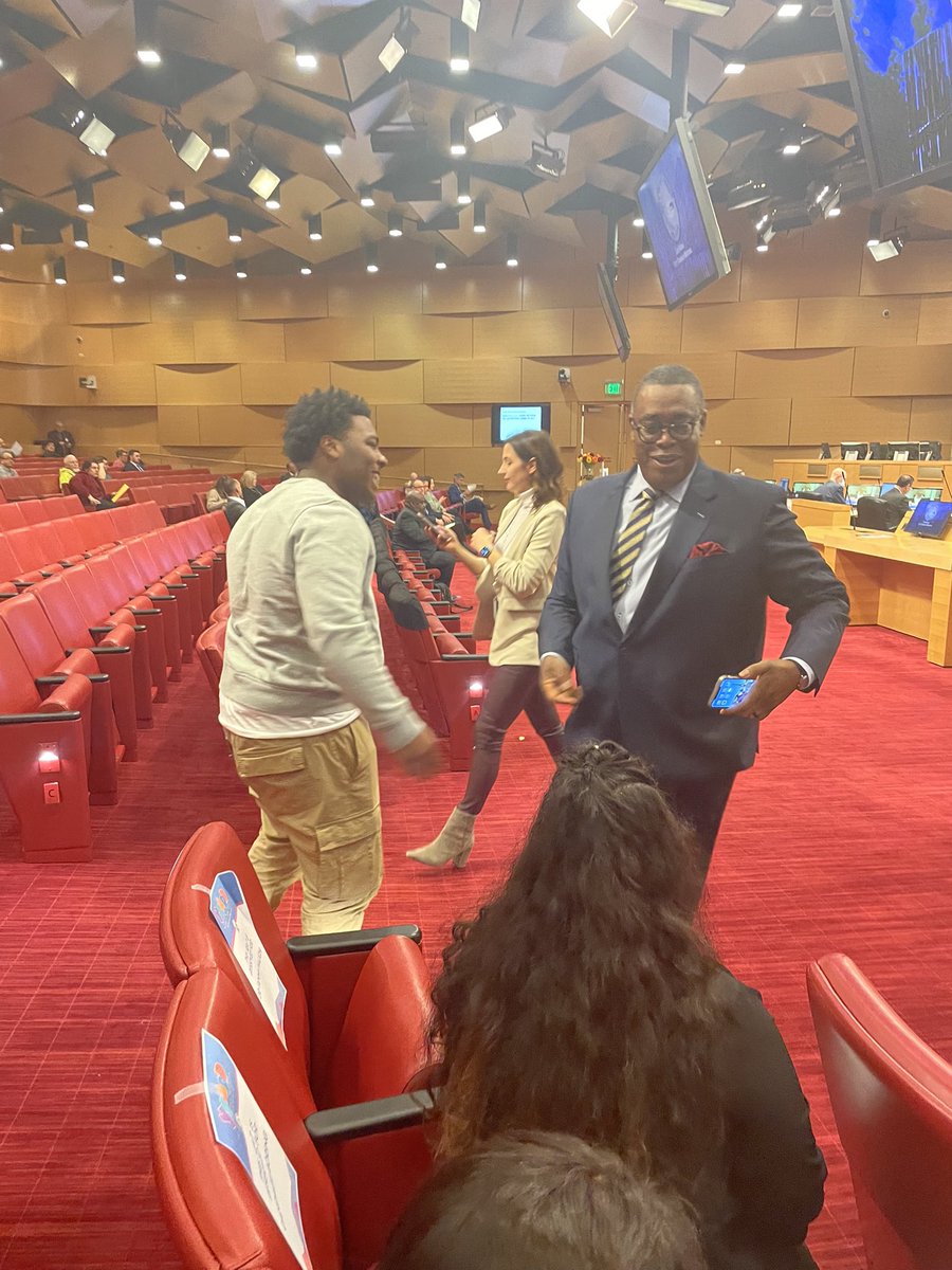 Anthony87404865's tweet photo. Born and raised in Las Vegas Nevada, Being able to raise $2,700 dollars for educational purposes for my community was a blessing. Love giving back to my community!! We will continue to build our youth!! #lasvegas #CommunityVoice https://t.co/cGd1rYgymZ