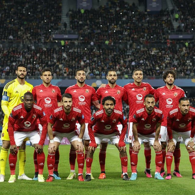 قد يحزنك العالم ويسعدك الاهلي والله 🦅❤
 #الاهلي_اوكلاند_سيتي