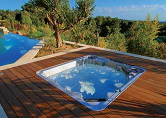 The Top Hot Tub Accessories for the Winter - poolarama.ca/the-top-hot-tu…