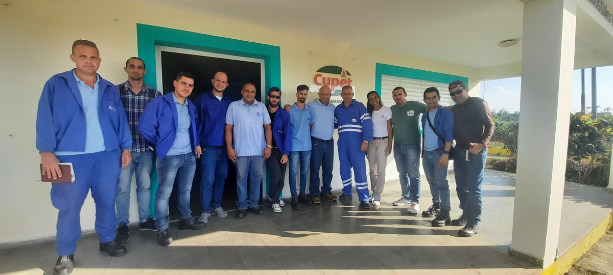 CupetDe's tweet photo. Realizado en la tarde de hoy, segundo encuentro de trabajo entre UEB DTCC Pinar del Río. y ETECSA_Cuba Pinar del Río. Avanzando en los proyectos para aumentar la cobertura móvil y la infraestructura tecnológica en áreas del campamento de CUPET en #PinardelRío 
#PetrolerosPorCuba https://t.co/HySs3JwrVT