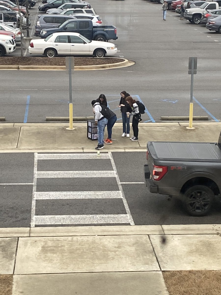 Often one bad event can overshadow the abundance of good! We got a lot of good at @AHS_Alabama Four students helped another student who’s cart fell over this morning in the cold. #oneathens