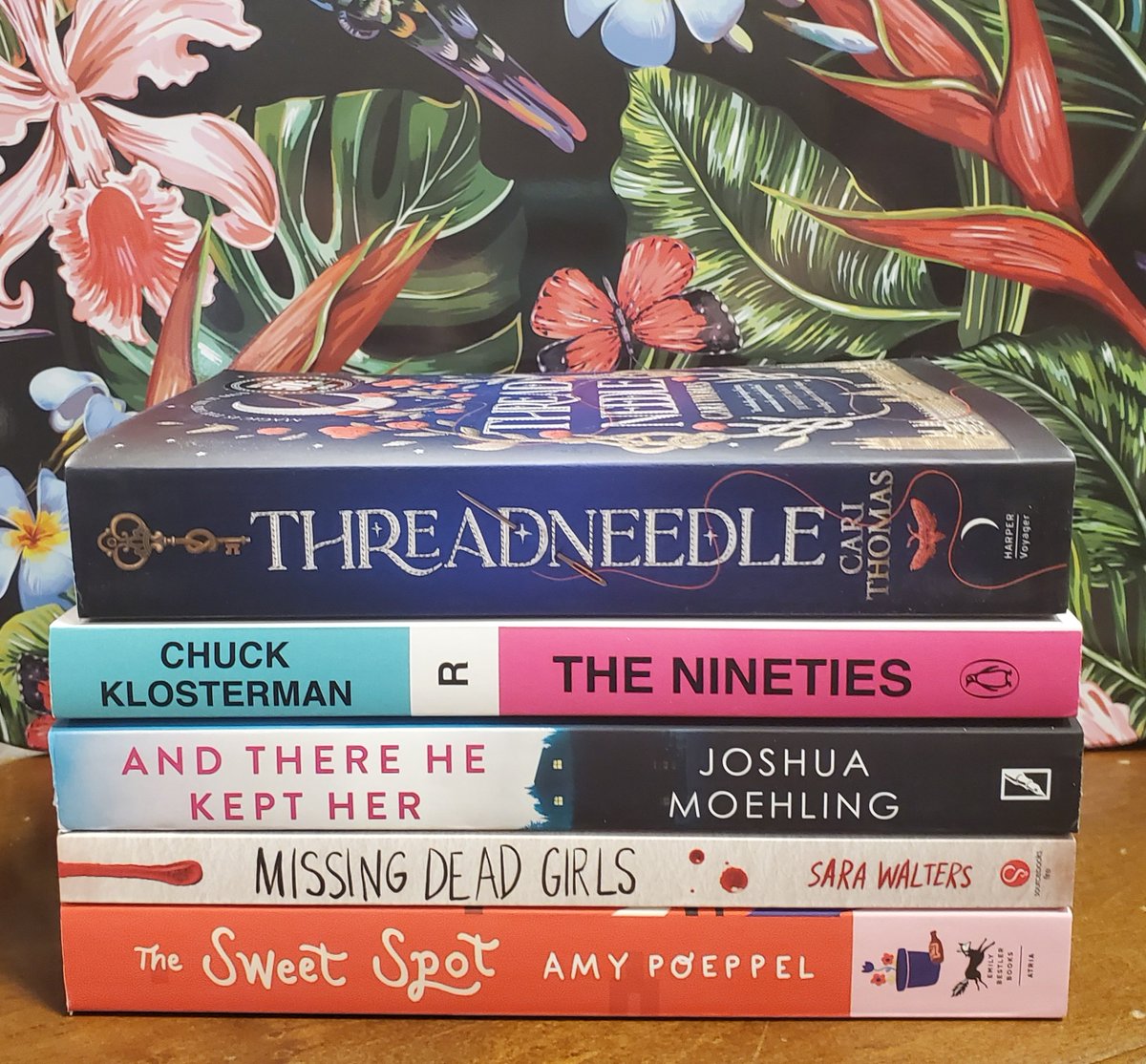 New month new picks! We are excited for these new monthly picks, there's something for everyone! From spooky, scary to short and sweet. 

#bnsalem #monthlypicks #bogo #paperbacks #mysterythriller #sweetspot #fantasy