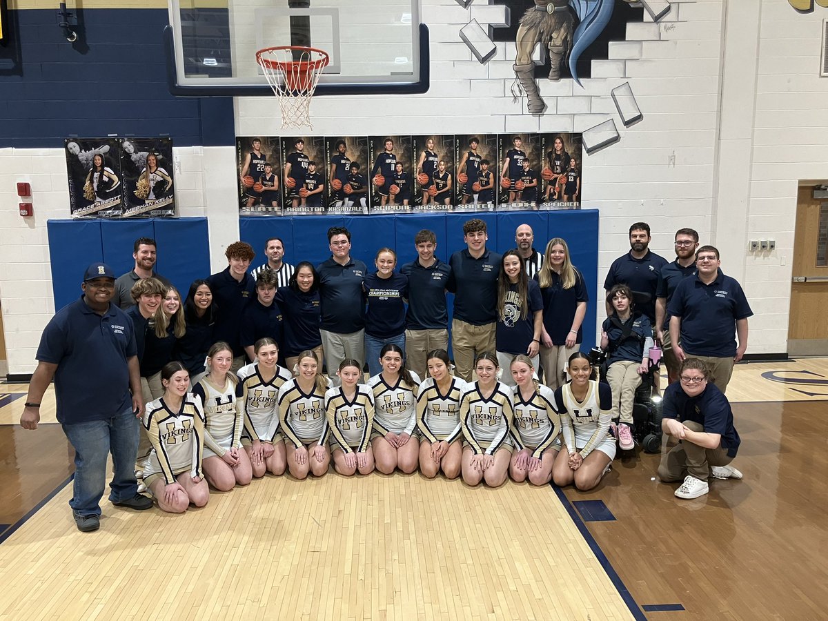 HHSVikingAP's tweet photo. Bocce Senior Night @Hopewell_Viking today versus Central Valley.  Very proud of all of our athletes.  #vikingpride3 @DrLynnUtchell @tallprincipal https://t.co/2F9XrJEFTE