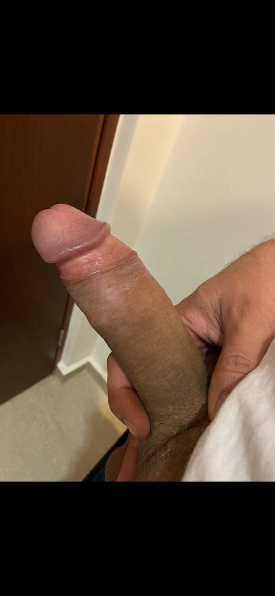 charless9900's tweet photo. Los pies / La verga 

Esos son mis fetiches, entonces acá los enseño… quien me enseña los suyos?? 😈🔥❤️🦶🏻🍆

@EncuentroGayMty https://t.co/nRN42Li4pR
