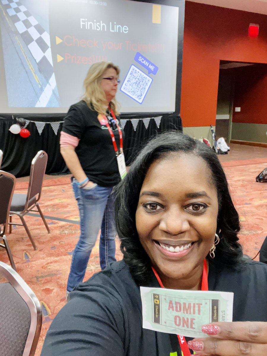 Crystal Lee tweet media