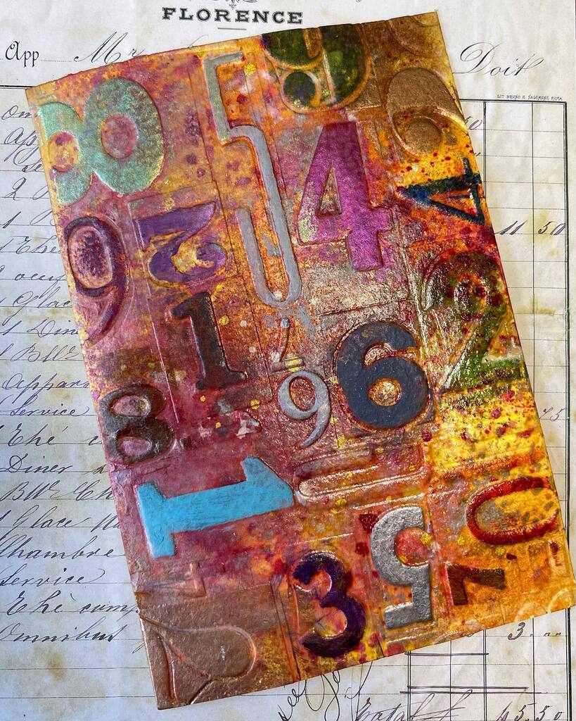 Ohhhhhh hello lusciousness!!! Took the background from last post and Holtzed it up!! Followed @tim_holtz YouTube demo from a few weeks ago. 💙💙💙 #timholtz #timholtzsizzix  #mysizzixstory #stampersanonymous #makingephemera #junkjournal #sizzix #rangeri… instagr.am/p/CoIlDApO6in/