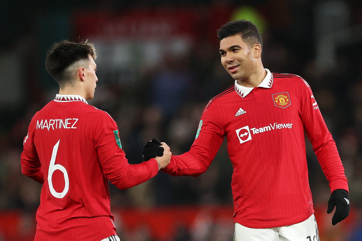 UtdPlug's tweet photo. Two 𝐕𝐈𝐓𝐀𝐋 players. 🔴🇦🇷🇧🇷 https://t.co/csf8bwA63q