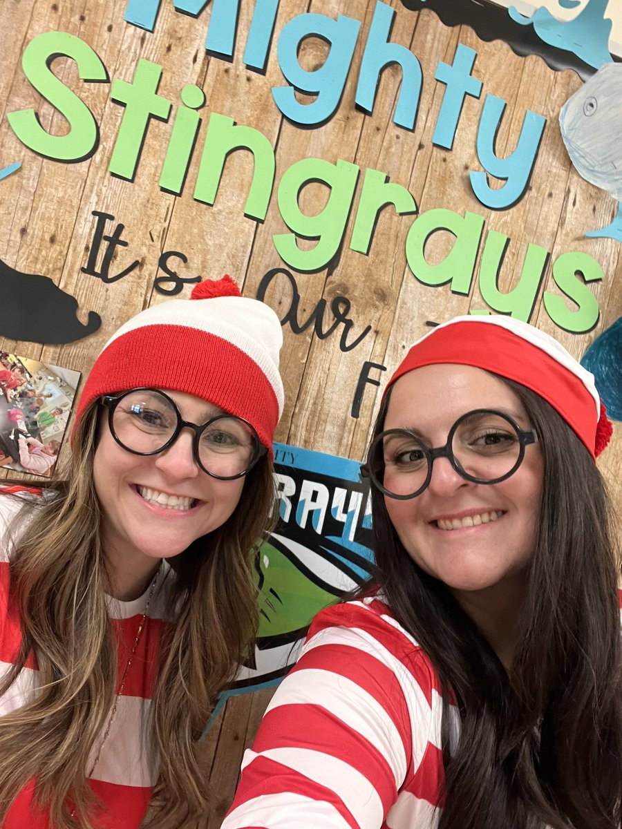 LearnWithLerman's tweet photo. Today, we celebrated World Read Aloud Day! We read great books with our classes, and dressed up as characters! 📚 @Ms_Tarsnane @SweeneyinSixth #WeArePlainedge https://t.co/nRAfwmM39m