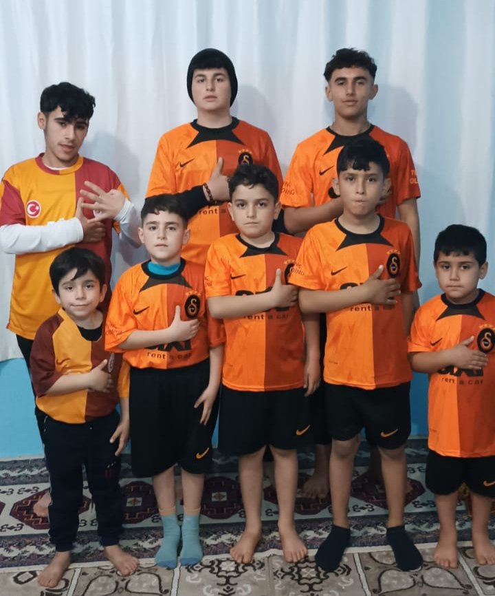 Sddk78771193's tweet photo. #GSvUMR lidere selam dur!!! https://t.co/umMfZDa3eZ
