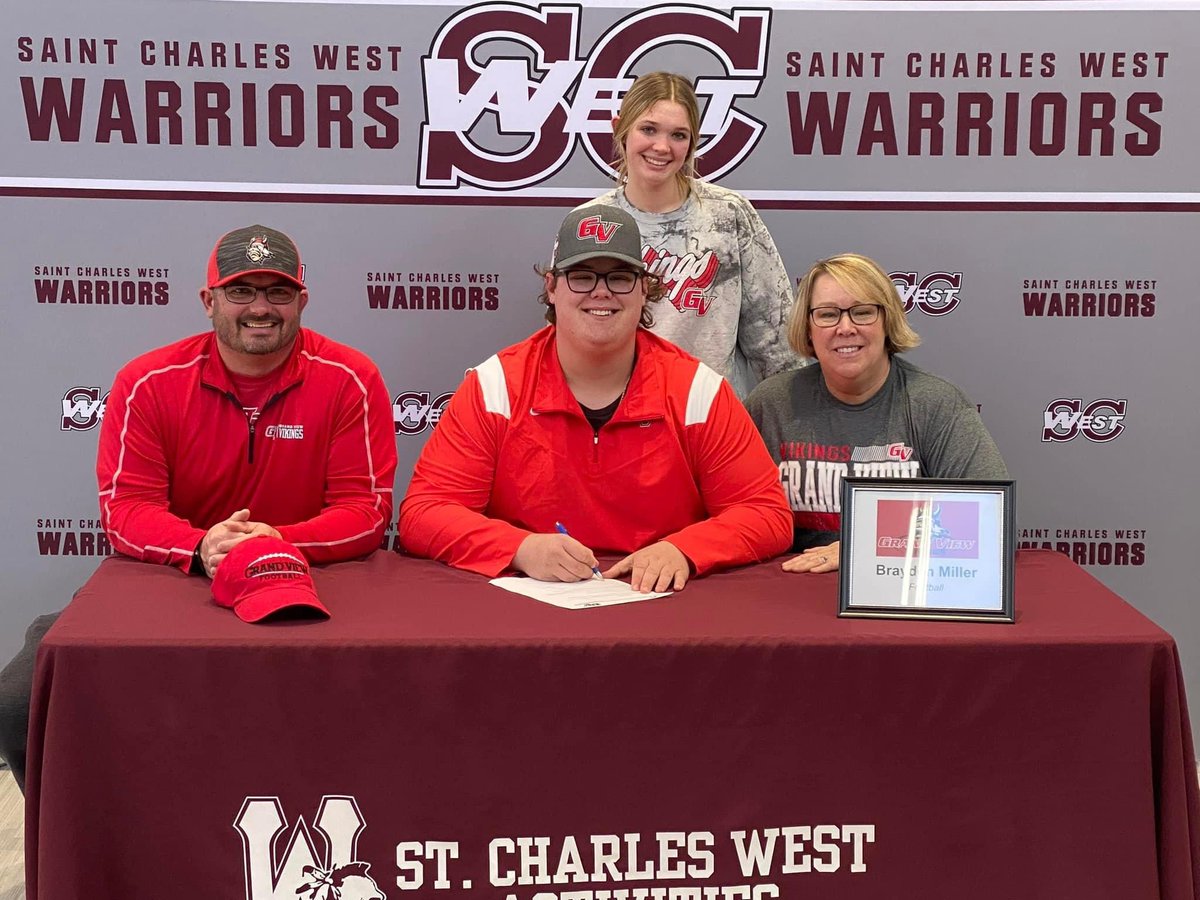 B_Miller62's tweet photo. What a great day to become a @GVVikingFB!  Excited for the next chapter. @CoachJoeWoodley @coachdfulton #3D https://t.co/lBRyOjknuo