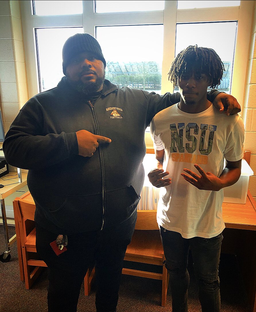 CoachP_NR's tweet photo. @NorfolkStateFB  Got Two Dogs @2xboosie @FugateZion #WAR https://t.co/Oei4LrVyux