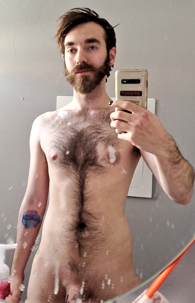 BEHOLD! A soapy titty pic!

https://t.co/VkFdJDeX5R

#onlyfansbabe #HairyHot #BEARDS #beard #hair #hairymuscledad