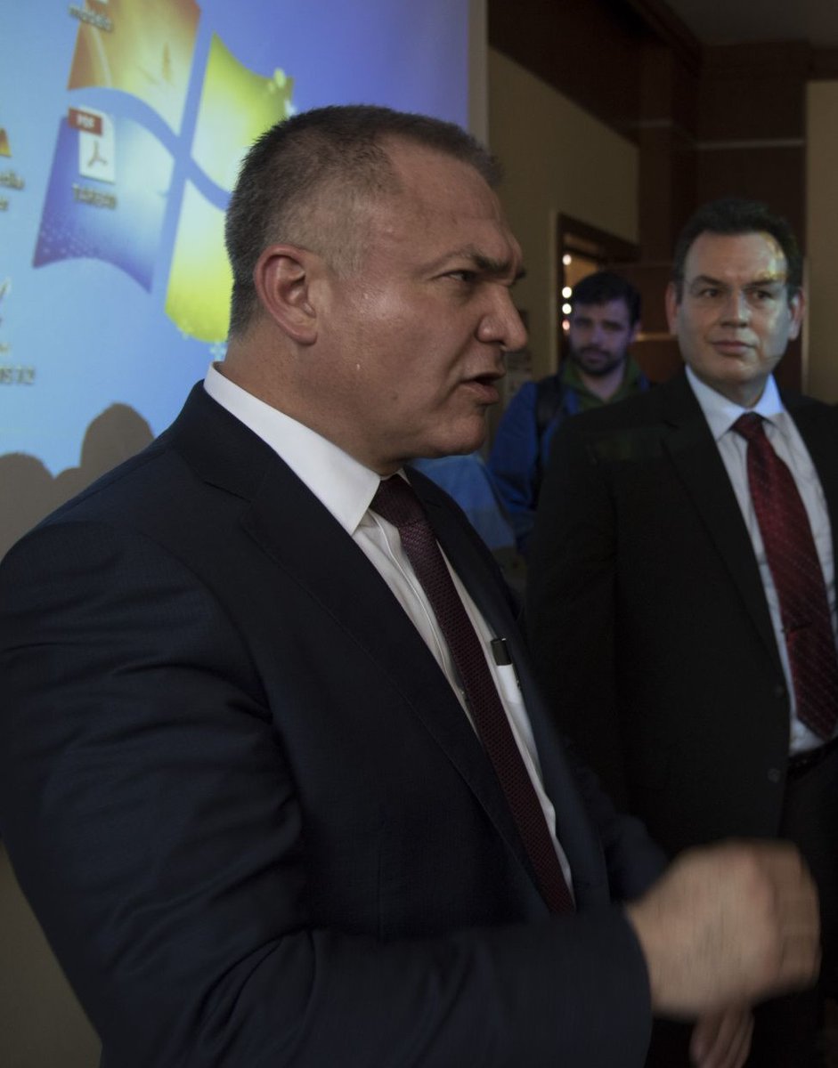 En el juicio en EU contra Genaro García Luna salió a relucir la "Orden 45" que aplicaba la extinta Policía Federal en el <a href="/AICM_mx/">Aeropuerto Internacional Benito Juárez CDMX</a> pero varios medios la han minimizado ¿de qué iba la indicación que se le daba a los elementos de seguridad de la terminal? 
<a href="/A_Cuartoscuro/">Agencia Cuartoscuro</a>