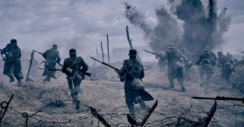 allquietmovie's tweet photo. How They Shot  ‘All Quiet on the Western Front’ Like an Immersive Horror Film.

"We always associate horror to supernatural when it comes to cinema...But we actually had a foundation to build upon it with war." - cinematographer James Friend for IndieWire.