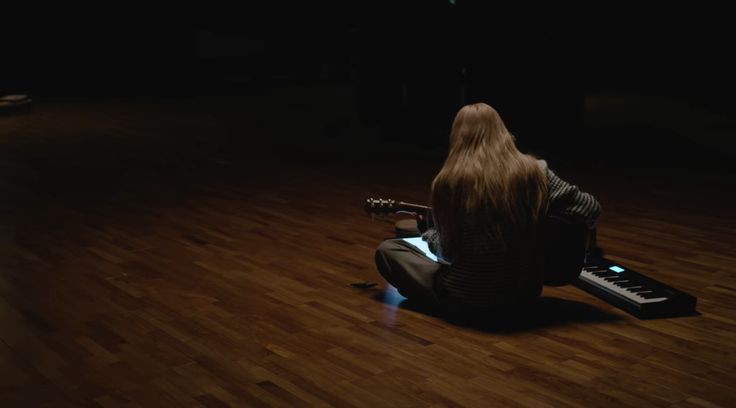 New_DailyQuotes's tweet photo. #lovequotes @harryrse: '•What is music to Rosé?
A thread of Rosé quotes that will make u love her even more. ' https://t.co/uOgKUV4Z0q, see more https://t.co/SYU8UihU3e