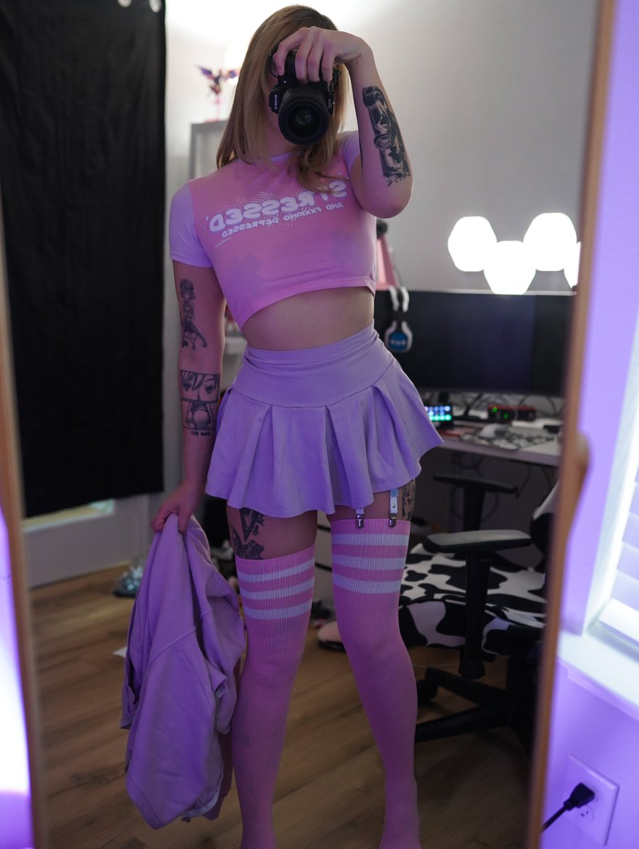 LittleSpoonz CEO of Kissing Dads on Twitter: "Early Stream Day