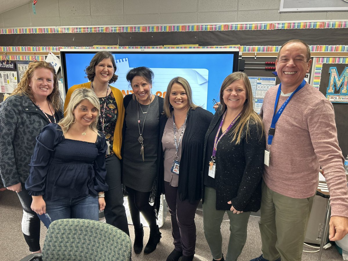 keels226's tweet photo. I love working in a district where collaboration is valued @ipsd204! We loved hosting the @petersonpanther team at the @BrookdaleBobcat Den! We truly are better together! Also, congratulations @WitkowskiRachel and welcome to the best elementary principal team! 👊#brookdaleroars https://t.co/YBRKsFz8Pe