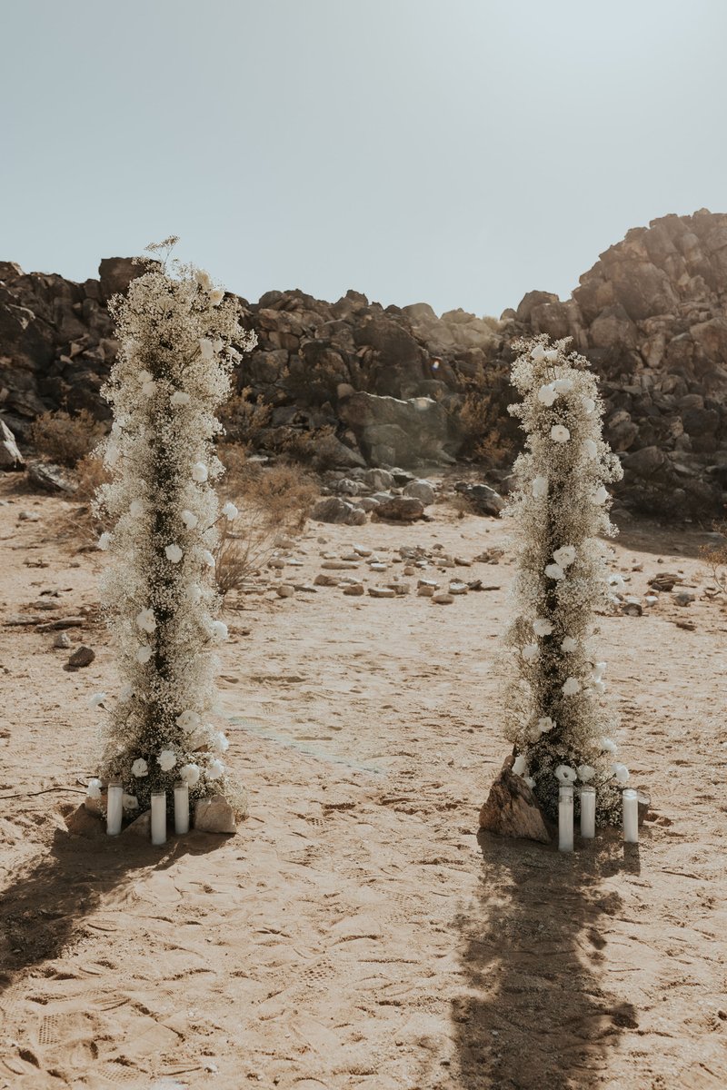 This adorable couple met...at a sneaker shop! ❤️👟 Both of them randomly walked in at the same place at the same time to shop with friends, and their connection was immediate! Now ten years later...look where they are! ⁠ greenweddingshoes.com/intimate-joshu…