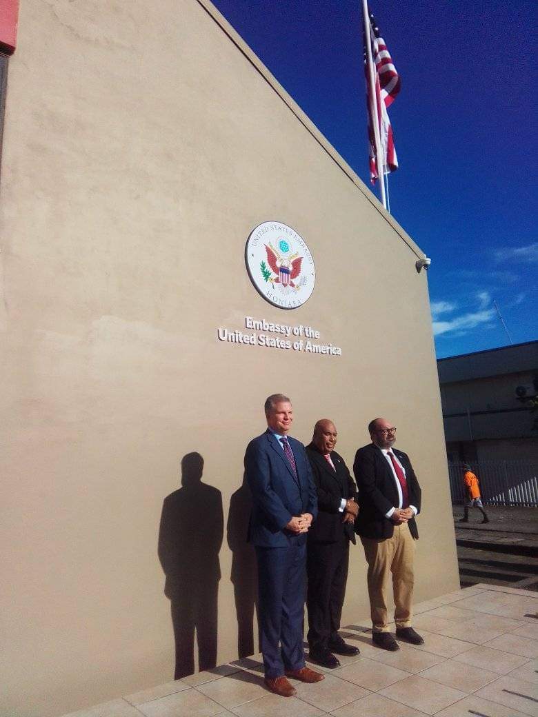 It's official! #UnitedStates 🇺🇲 re-opens its Embassy in Honiara, #SolomonIslands 🇸🇧after its closure in 1993 as part of a post-Cold War global reduction in diplomatic posts and priorities. Welcome back U.S friends! [Pic supplied].