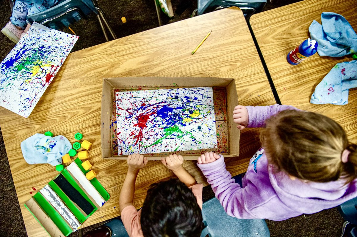SCSD_401's tweet photo. Twin City librarian @tcelaures leads STEAM lessons (Science, Technology, Engineering, Arts &amp; Math) using donated &amp; recycled materials. Last week, students rolled marbles down ramps made of various materials &amp; through paint to learn about friction — &amp; fun art #EmpoweredToLearn https://t.co/oYAAyxnFoW
