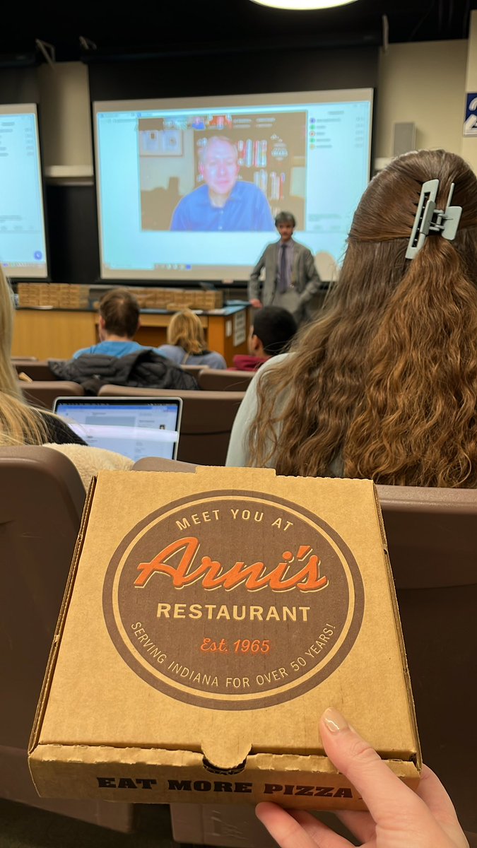 We. Are. READY. The #pizzaandpolitics  event is getting started! Dinner tonight is sponsored by Arni’s and it is delicious. Stay tuned for live updates throughout the night!