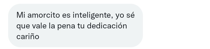 httpstrding's tweet image. ES QUE- Yo contándole que ando medio desvelado por preparar materiales para la clase porque, profe responsable#, y ella dándome ánimos y apoyándome en todo 24/7. Chillando estoy pero de felicidad y de amor por mi rayito de sol