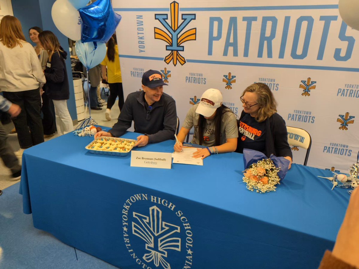 TGNatGroves's tweet photo. Hey we see you @_zoebrennan ! Congrats maam! #timetoeat https://t.co/bpwv0LsLtY
