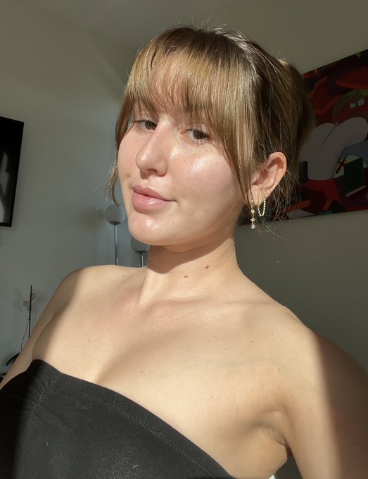 Nibble them or kiss them?? 🥰  https://t.co/ACOMm2OAFF https://t.co/GVbOndDtS4