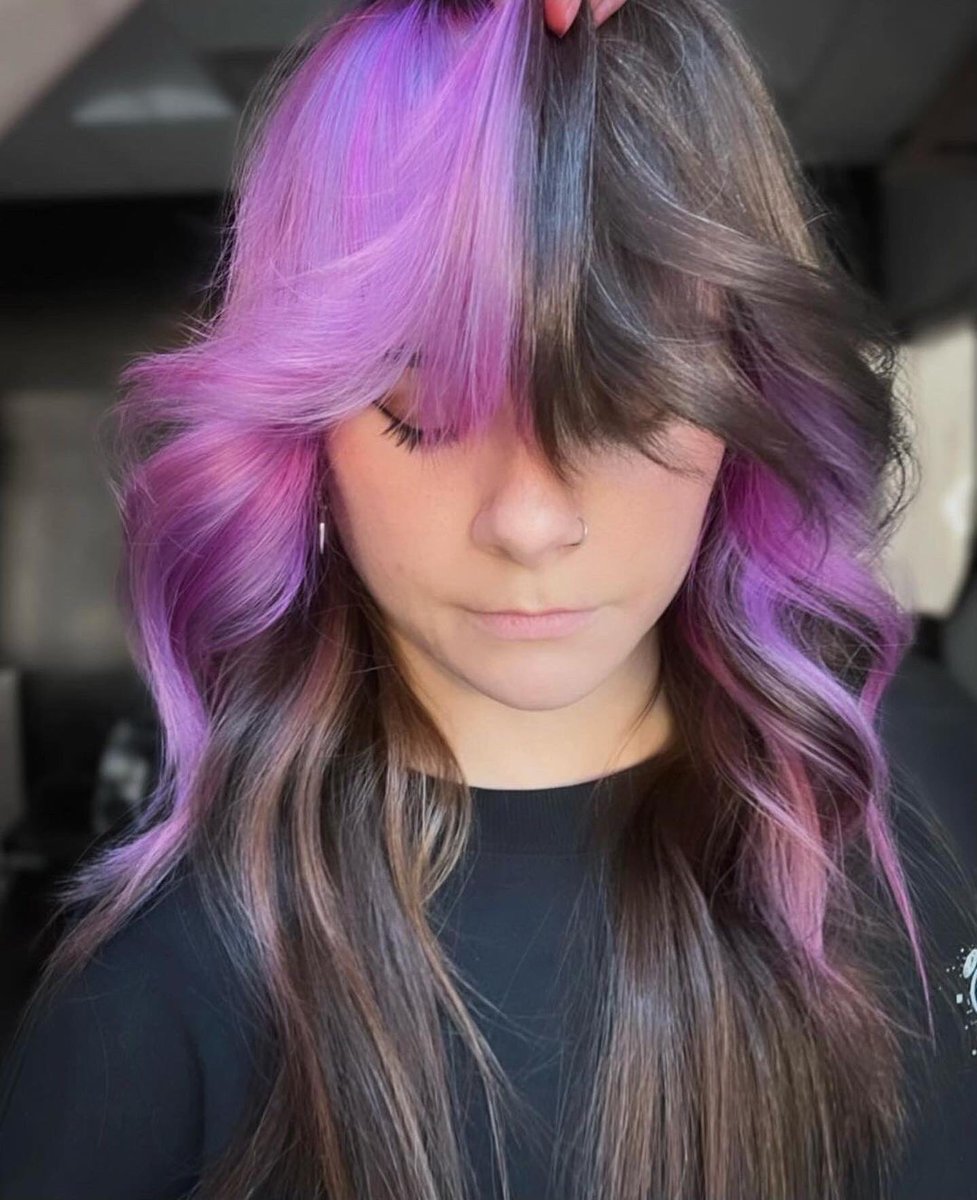 What do you think of this dimensional block colour look?✨ Painted using #Pravana colour.