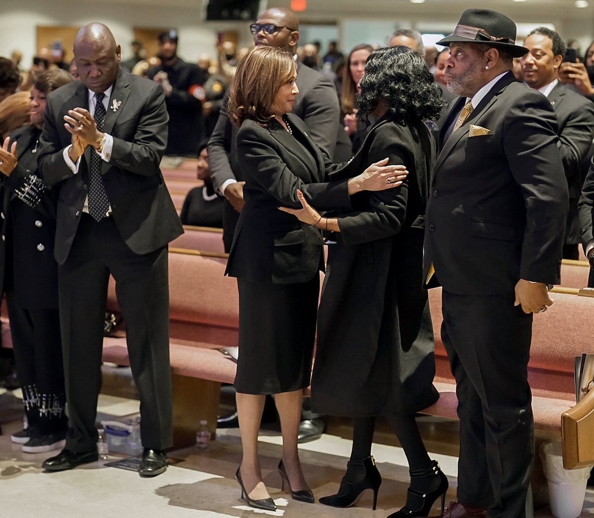 VP46Archive's tweet photo. To Tyre Nichols’ family: The people of our country mourn with you. This violent act was not in pursuit of public safety. 

When we talk about public safety, let us understand what it means in its truest form: Tyre Nichols should have been safe. https://t.co/zFbbwaHZWE