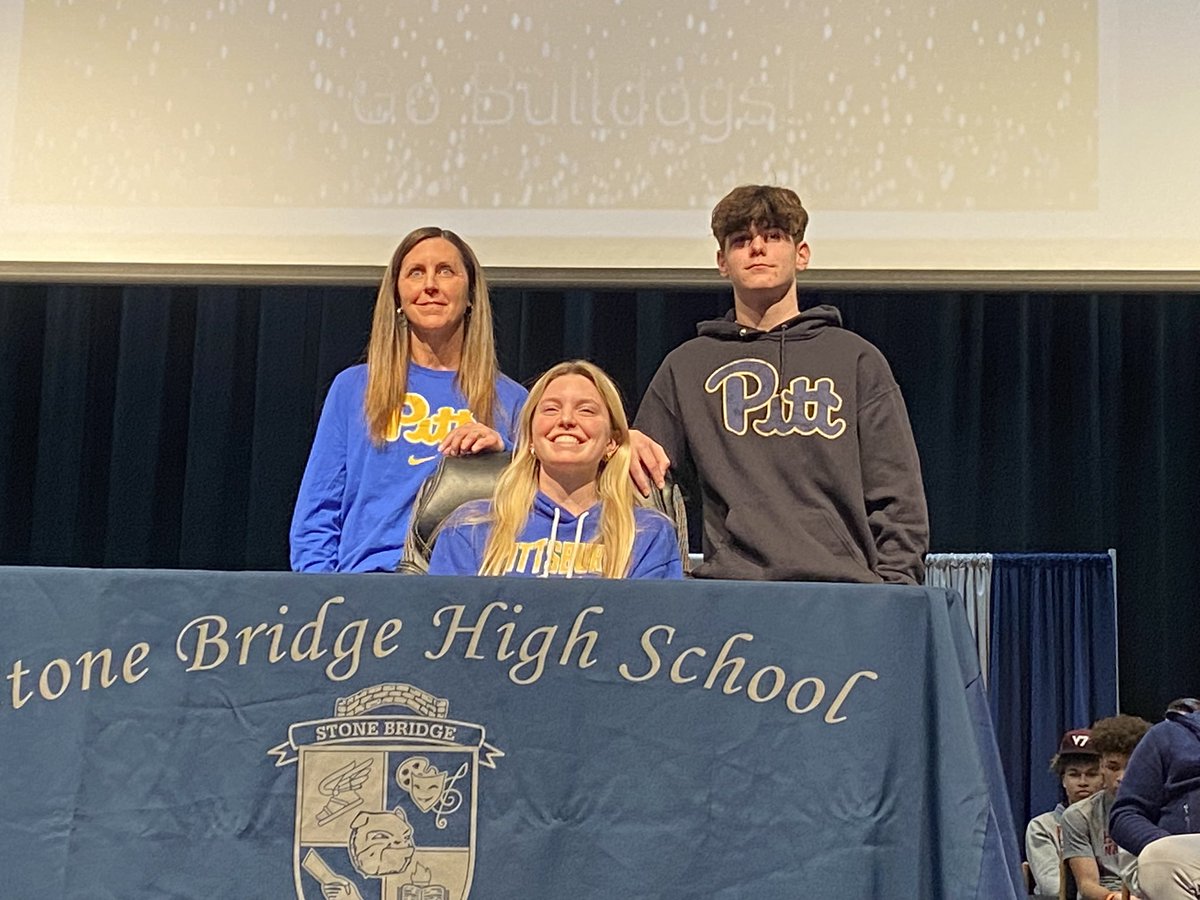 SBHS_Athletics's tweet photo. Signing Day! https://t.co/DgGHE2i3Sa