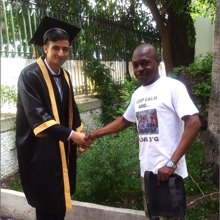 standard_base's tweet image. We are still moving @_sifuentess_