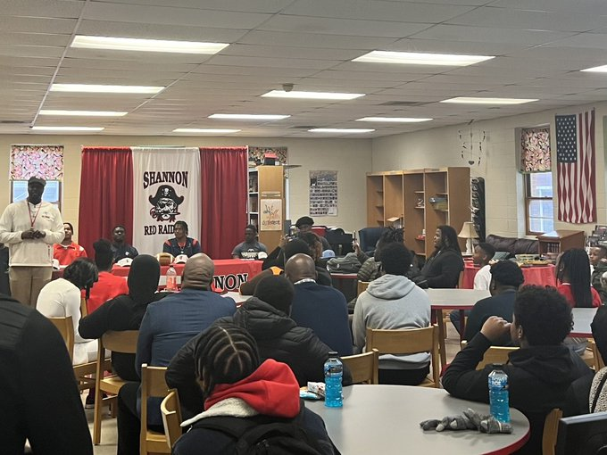 Shannon Red Raiders (@shannonftball) on Twitter photo Signing Day! Thanks to the parents and supporters of these young that came out today. <a href="/NWCC_Football/">Northwest Football</a> <a href="/LetsGoICC_FB/">LetsGoICC_FB</a> <a href="/NEMCCTigers/">Northeast Tigers</a> <a href="/ECCCAthletics/">ECCC Athletics</a> Signing Day! Thanks to the parents and supporters of these young that came out today. <a href="/NWCC_Football/">Northwest Football</a> <a href="/LetsGoICC_FB/">LetsGoICC_FB</a> <a href="/NEMCCTigers/">Northeast Tigers</a> <a href="/ECCCAthletics/">ECCC Athletics</a>