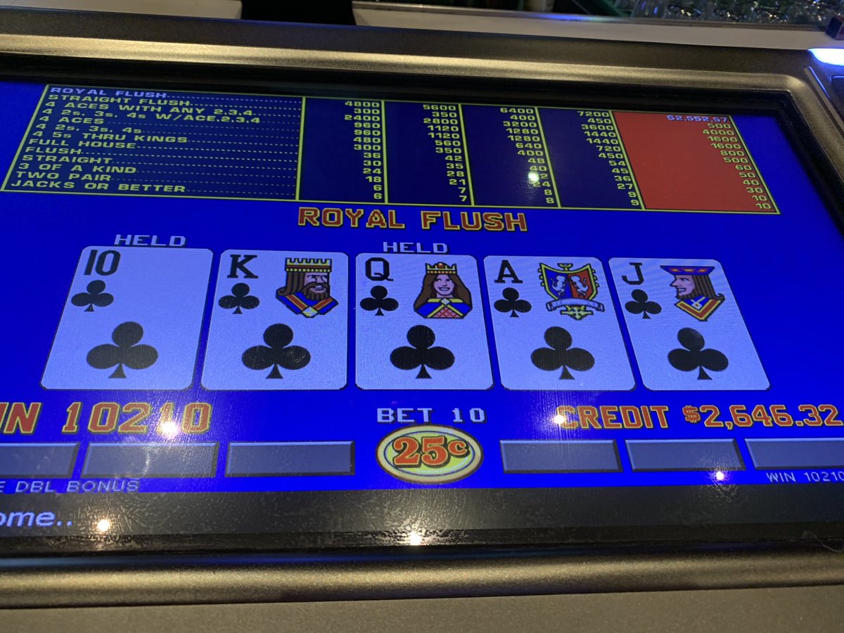 BrendaLeeYVR's tweet photo. @MGMRewards Bar top video poker @ MGM, my fave https://t.co/OvuSelTB6P