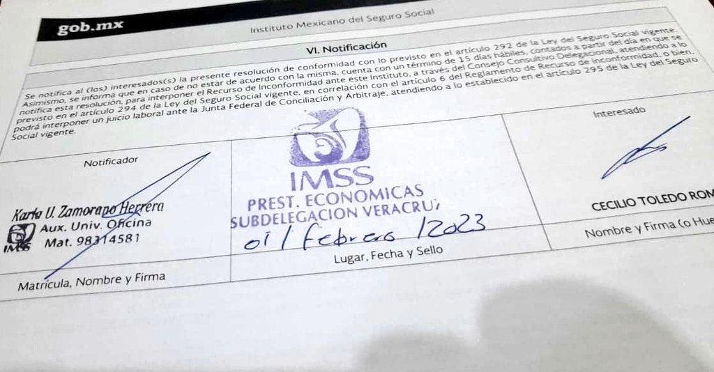 Pulido_Cueto's tweet photo. Nuevamente queda demostrado que la palabra de nuestro presidente @lopezobrador_ vale! Hoy el compañero Cecilio Toledo de @ManiobristasVER recibe su constancia de pensión digna. Habrá justicia para TODA nuestra familia sindical. Gracias a las gestiones del Srio @adan_augusto (1/3) https://t.co/mATvDHgBxz