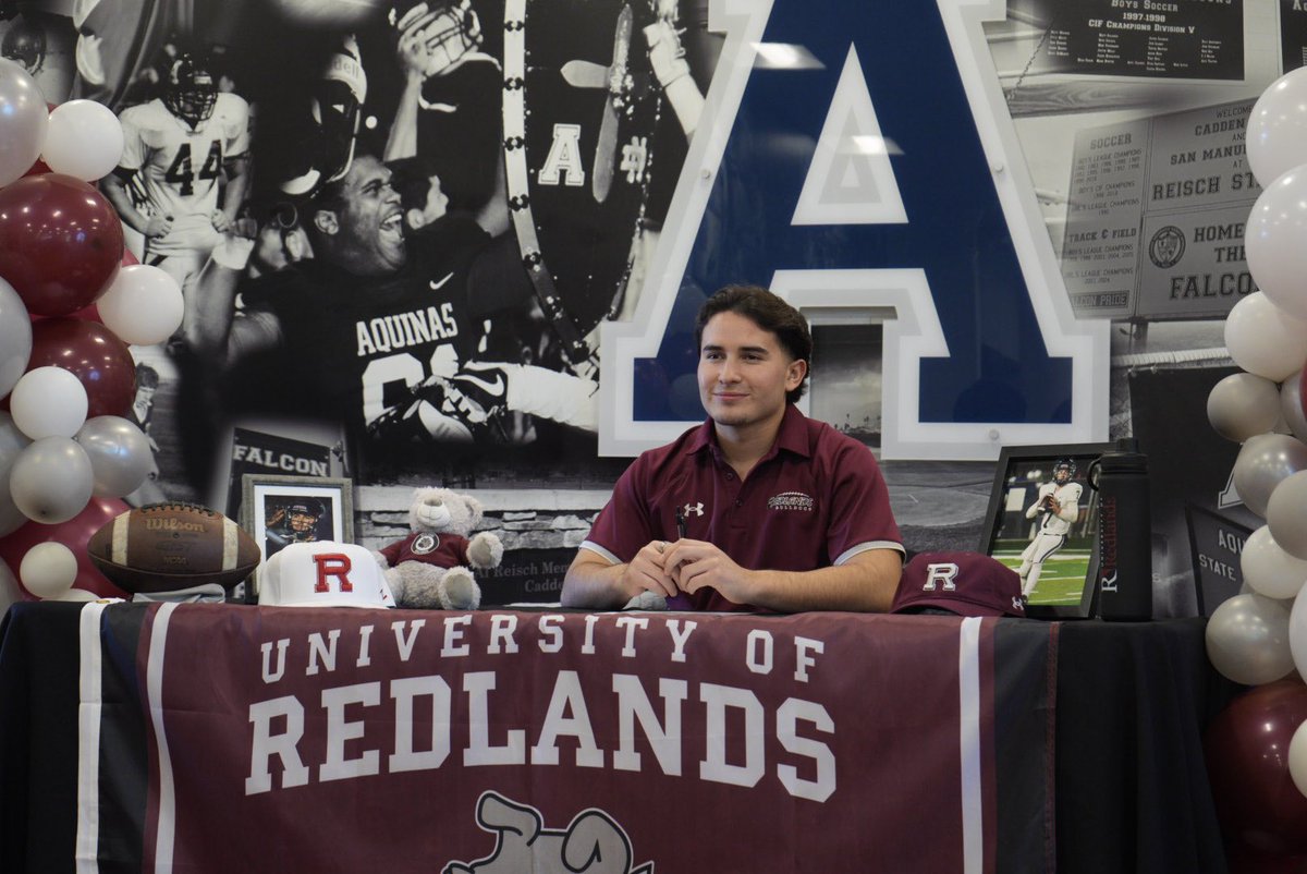 Dre Robles (@drerobles2) on Twitter photo Itโs official.โ๐ผ Thank you to all of my family, coaches, teachers, and friends who have supported and motivated me through this journey. Go Bulldogs! #AllGlorytoGod <a href="/UR_CoachGood/">Jim Good</a> <a href="/UR_CoachMariani/">Joey Mariani</a> <a href="/UofR_Football/">Redlands Bulldog Football</a> <a href="/coachbrusig/">Jordan Brusig</a> <a href="/CoachAgno/">George Anagnostopoulos</a> <a href="/AHS_CoachDeLa/">Aaron De La Rosa</a> <a href="/Aquinas_Falcons/">Aquinas Falcons Football</a> Itโs official.โ๐ผ Thank you to all of my family, coaches, teachers, and friends who have supported and motivated me through this journey. Go Bulldogs! #AllGlorytoGod <a href="/UR_CoachGood/">Jim Good</a> <a href="/UR_CoachMariani/">Joey Mariani</a> <a href="/UofR_Football/">Redlands Bulldog Football</a> <a href="/coachbrusig/">Jordan Brusig</a> <a href="/CoachAgno/">George Anagnostopoulos</a> <a href="/AHS_CoachDeLa/">Aaron De La Rosa</a> <a href="/Aquinas_Falcons/">Aquinas Falcons Football</a>