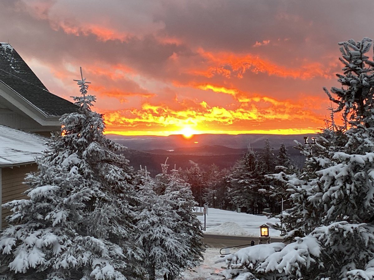 wvsunset's tweet photo. Beautiful https://t.co/9o1XmdQoTC
