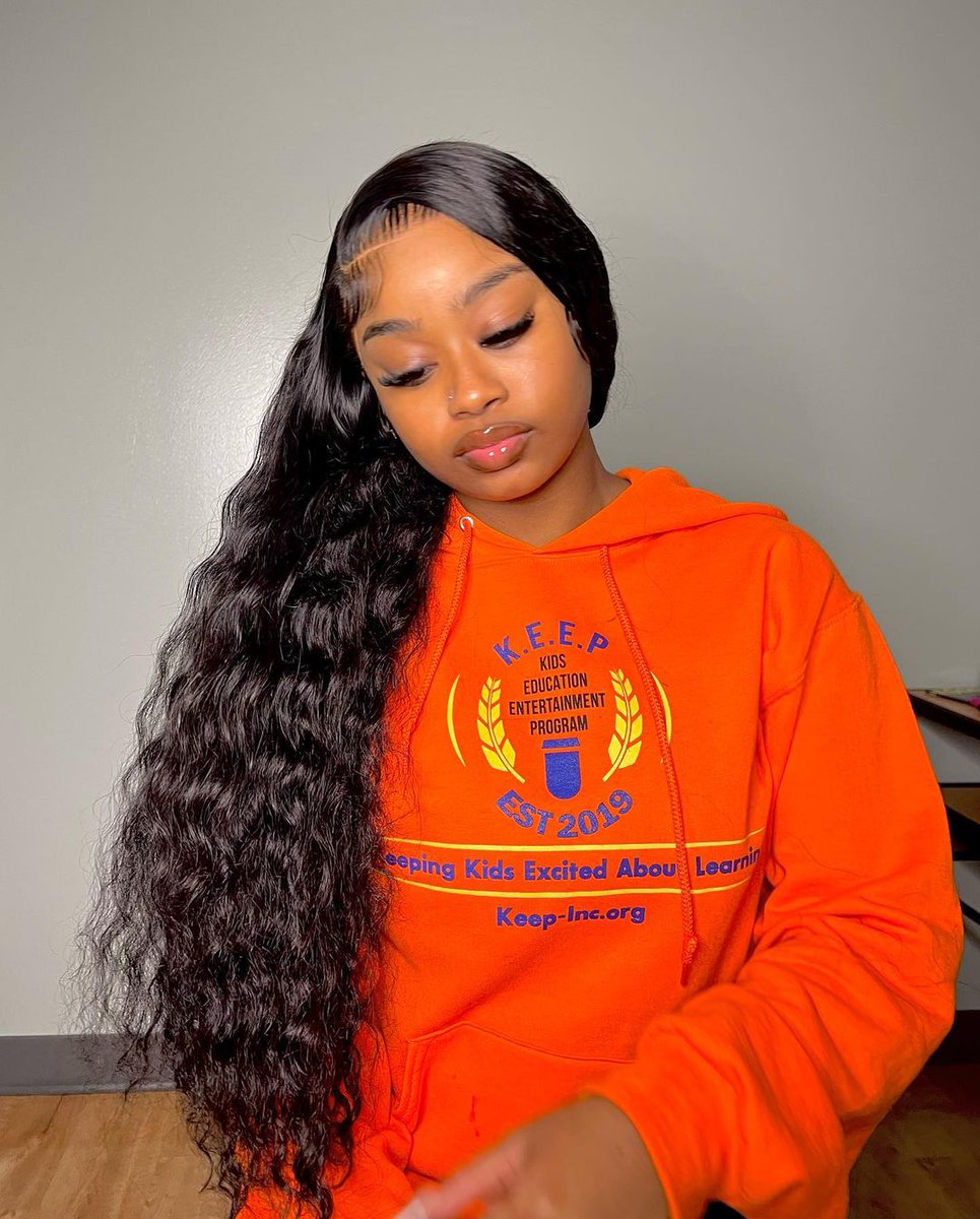 Feel the charm of traditional sew in with crimps hair

link to detail : sowigs.com/products/3-bun… 

#crimps #cripmed #deepwave #deepwavehair #hairweave #sewin #sewing #wig #humanhair