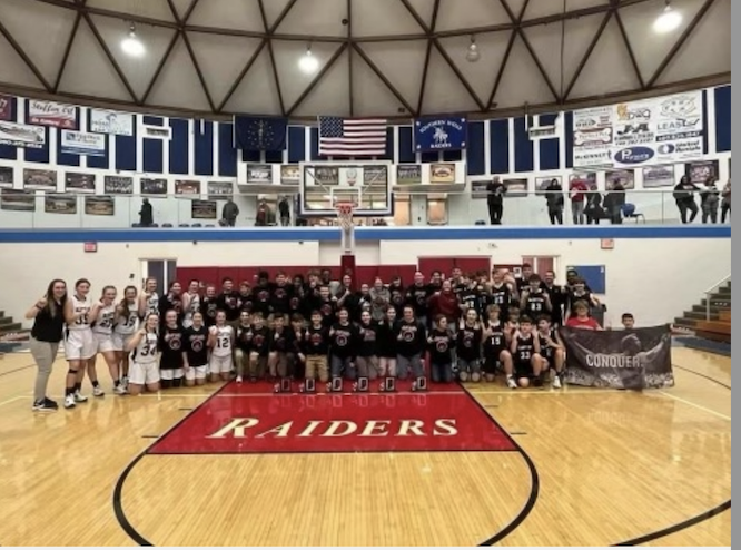 KG4Hoops's tweet photo. Congratulations to 7th &amp; 8th @BHSTigersHoops winning the ACAC Championships! Proud of our players &amp; coaches-Matthew Sturgeon, Javon Johnson, Marcus Morgan! Program wins! Great job by our Girls @BHSGirls_Hoops winning as well! 4 for 4-Champs! Great day Tigers! #Fearless CA3T https://t.co/dhjSxQay4c
