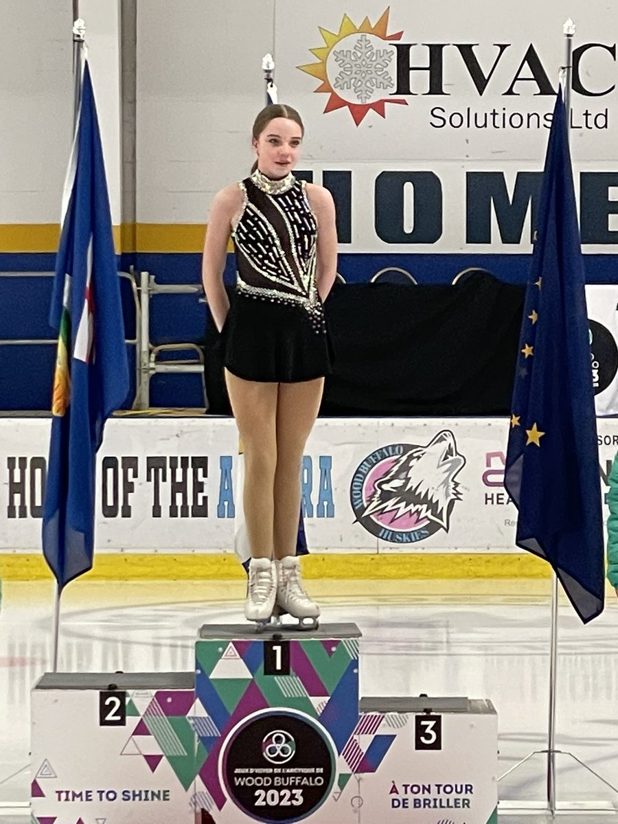 JKnwt's tweet photo. This girl followed up her silver ulu by winning a gold ulu in the freestyle and wrapped up another gold ulu for the overall.  So far she’s won a🥇and another 🥇and a 🥈 #braggingdad https://t.co/UztYZpbZgB