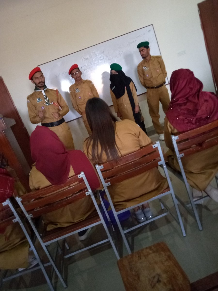CUVASScouts's tweet photo. The Rover Scout Unit CUVAS meeting today at CUVAS, Rovers learned many scouting activities.
#cuvas #scout https://t.co/jwvhS3CT0w
