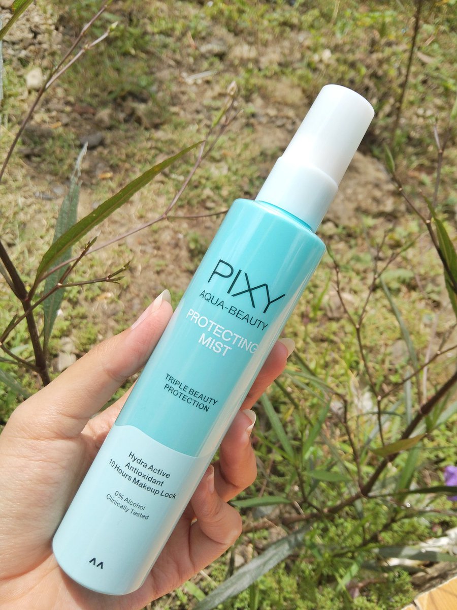 Setting Spray / Mist jadi item paling penting waktu makeupan.

<a href="/pixyindonesia/">PIXY Indonesia</a> ada loh protecting mist yang harganya affordable dan isinya juga banyak, worth to try banget nih ^^

#racuninskincare #Mellsroom #pixyaquabeautyprotectingmist #pixyfacemist