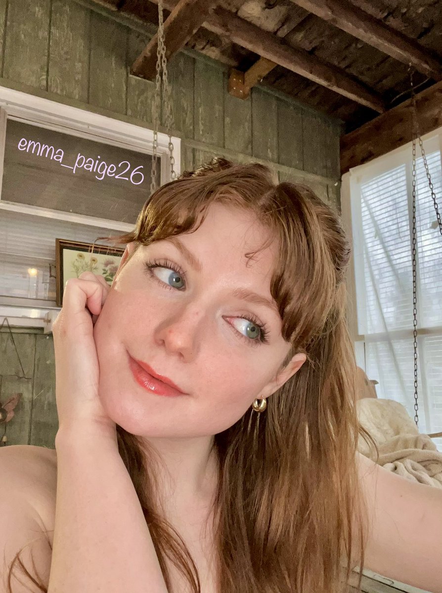 🖤 Emma Paige 🖤 on Twitter: "Dreaming about warm weather so I can start making porn outside again"