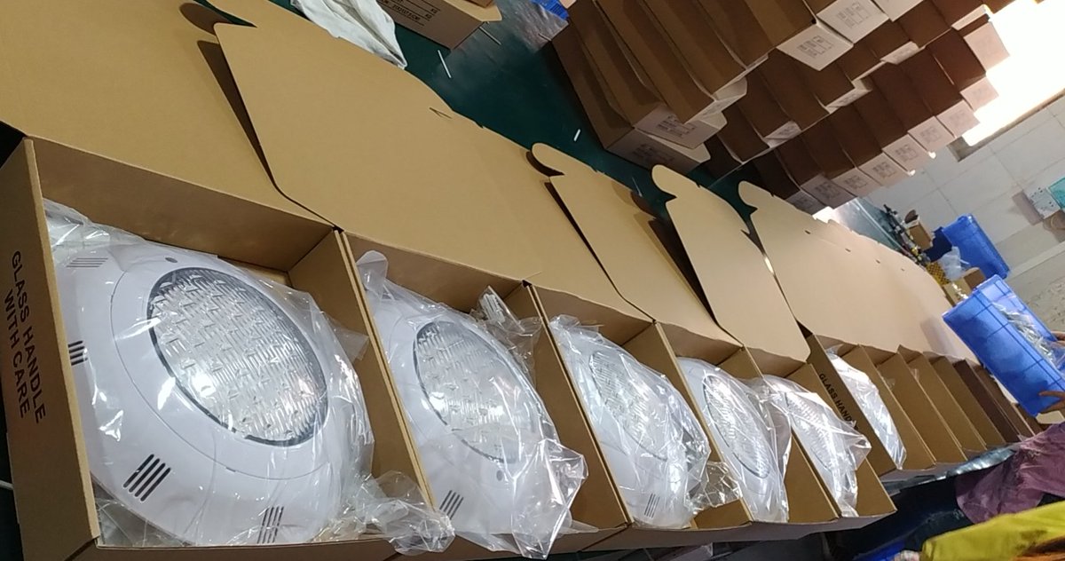 LightingMite's tweet image. We get back from Spring Festival and have started ing. Let's make progress, let's make difference! 
Welcome to order. 
Tel: +8613168568972
Web: mitelighting.com
#ledpoollights #poollightsfactory