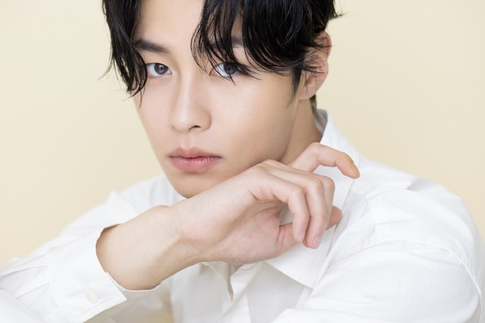 theseoulstory's tweet photo. [UPDATE] Lee Jae Wook, Choi Si Won and Sung Hoon are in talks as Seo In Guk's reincarnation for upcoming JTBC fantasy drama 'Death's Game'

Meanwhile, Jang Seung Jo has received casting offer for the same drama and is currently considering

Source:  https://t.co/7DH2bo3WKZ https://t.co/8UC4q9TPS5