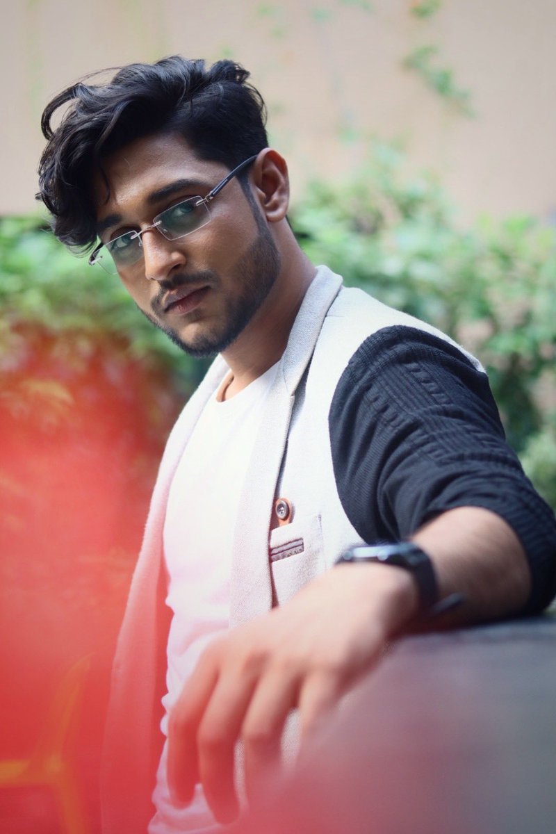 RiazLaskar3's tweet photo. #loveisland #ขอโทษบิวจักรพันธ์ #fashion #riazlaskar https://t.co/1tClnGS5X0
