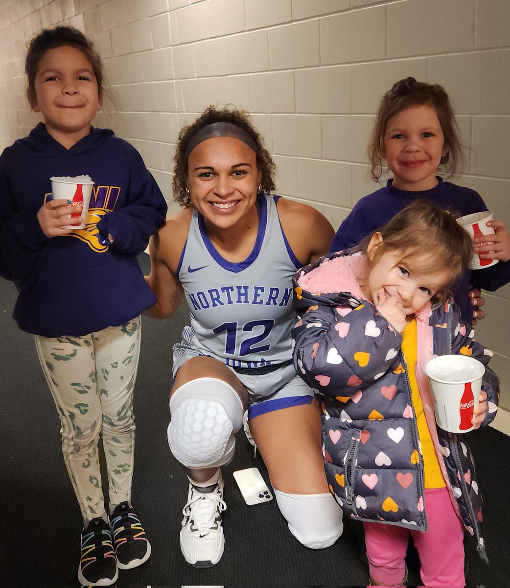 Watching our girls watch these women has made my job even more amazing! Great work tonight @UNIwbb !  #NGWSD2023 #LeadHerForward