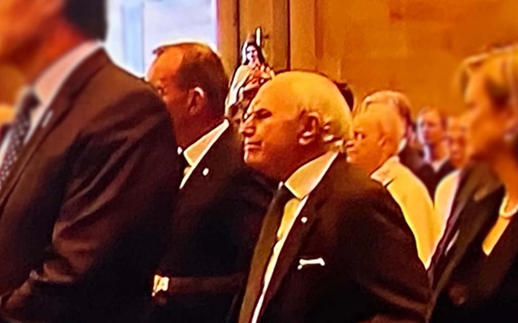 BetootaAdvocate's tweet image. War Criminal Mourns Pedophile: betootaadvocate.com/uncategorized/…