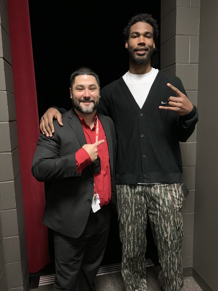 Furr High School tweet media