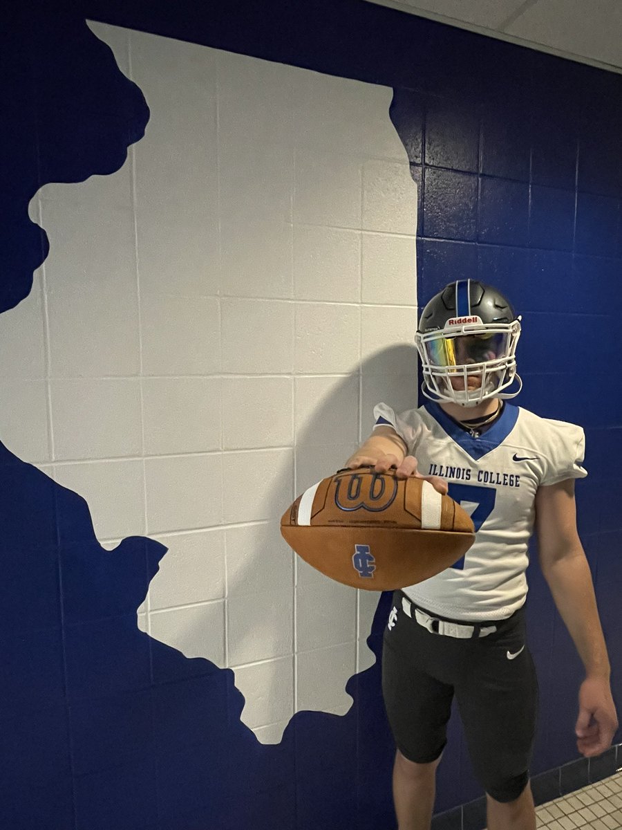 Cole Livingston tweet media